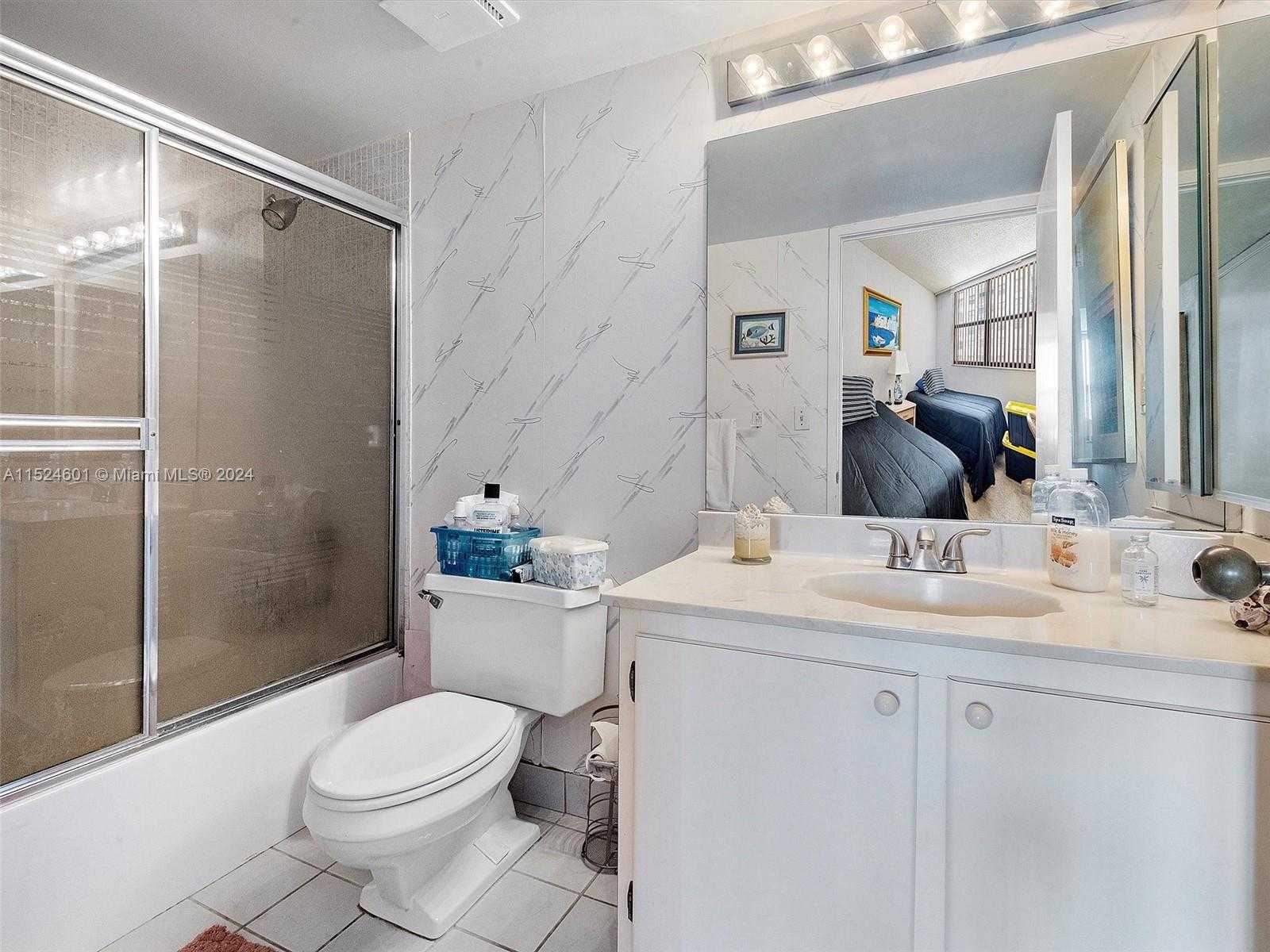 Small Image of 290 174TH ST #1809, Sunny Isles Beach Number 21