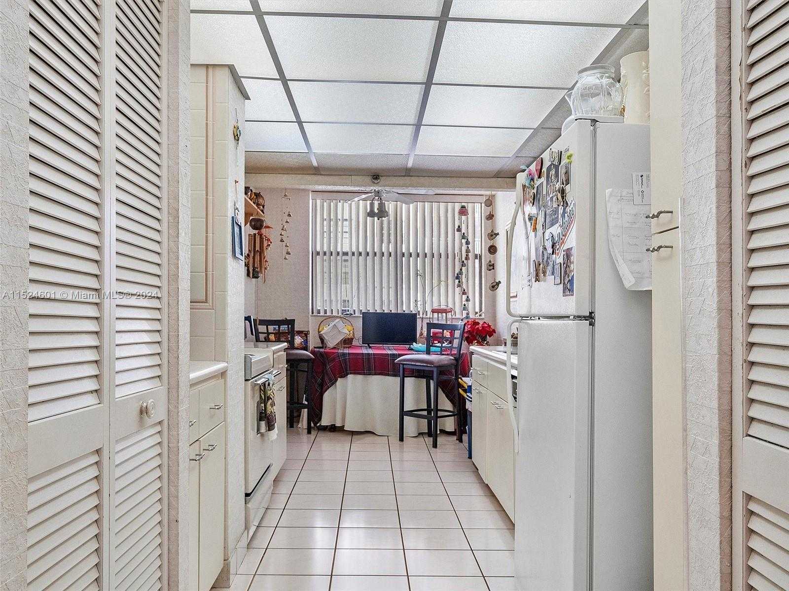 Small Image of 290 174TH ST #1809, Sunny Isles Beach Number 7