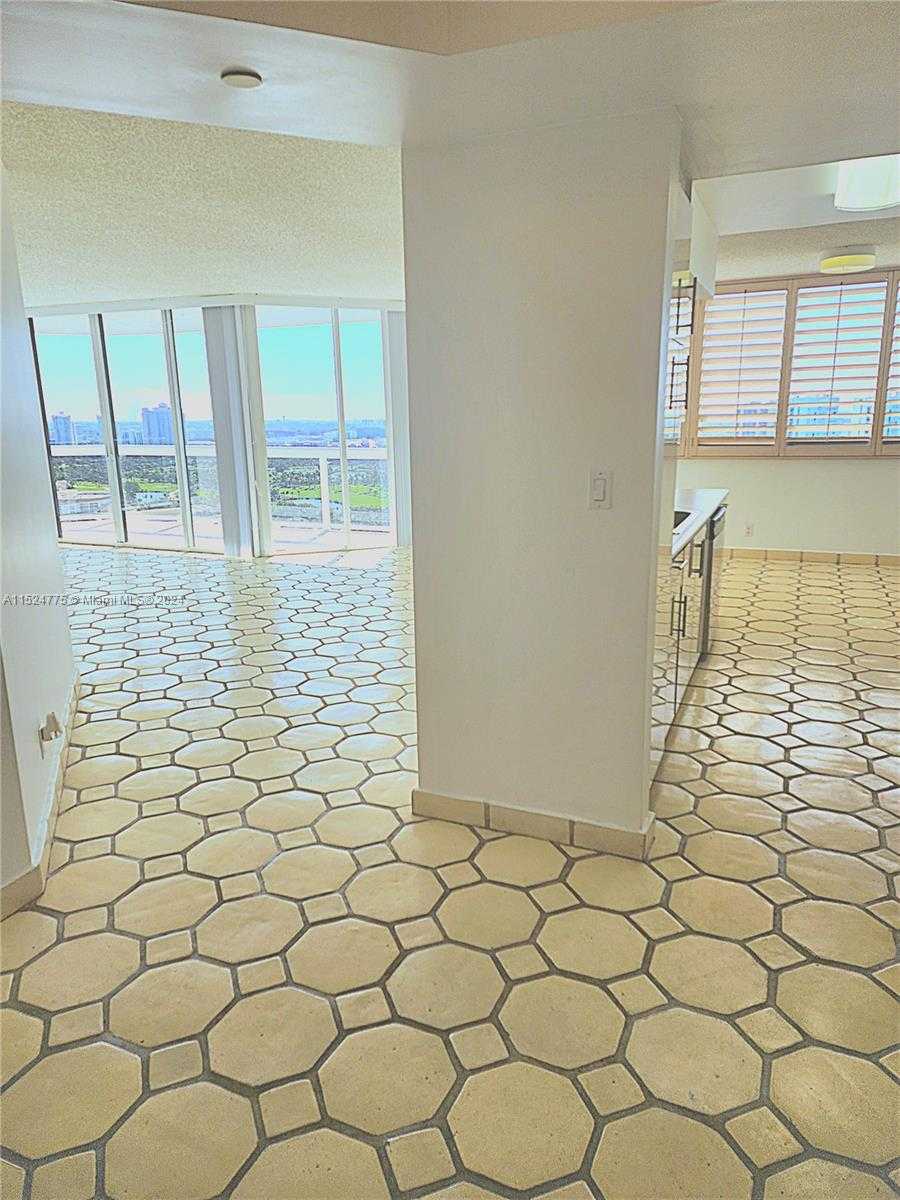 Small Image of 20185 EAST COUNTRY CLUB DR #2505, Aventura Number 11