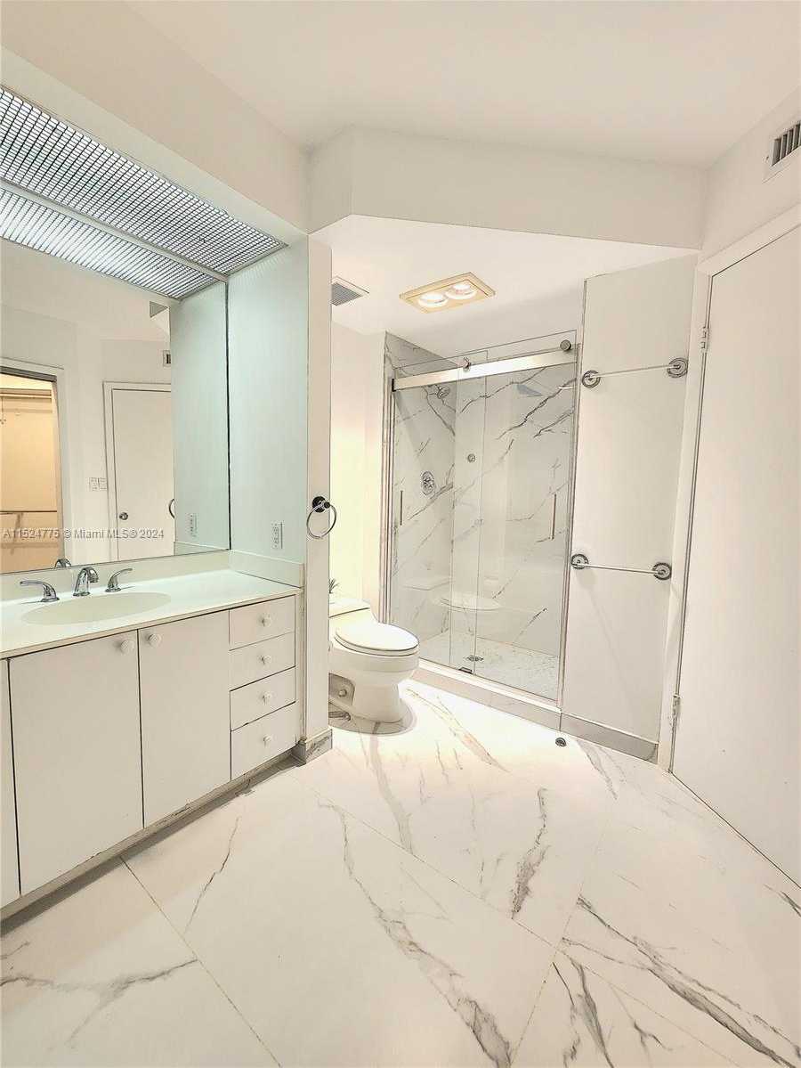 Small Image of 20185 EAST COUNTRY CLUB DR #2505, Aventura Number 21