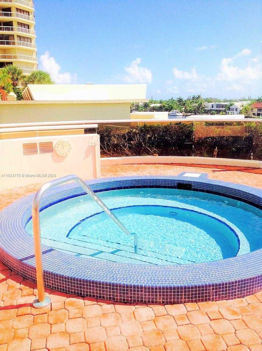 Small Image of 20185 EAST COUNTRY CLUB DR #2505, Aventura Number 36