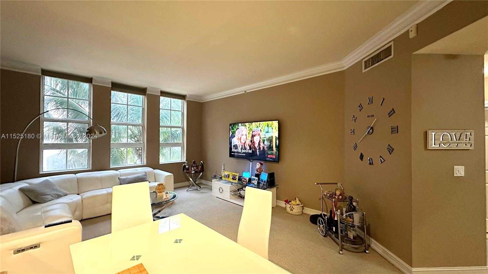 Small Image of 3001 NORTH EAST 185TH ST #322, Aventura Number 4