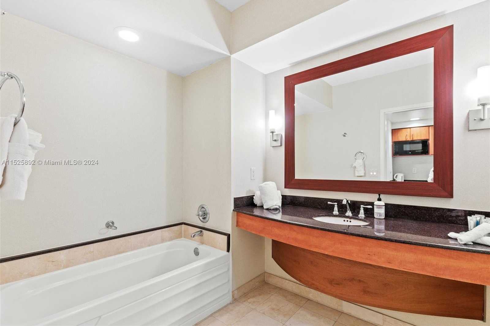 Small Image of 18001 COLLINS AVE #511, Sunny Isles Beach Number 20