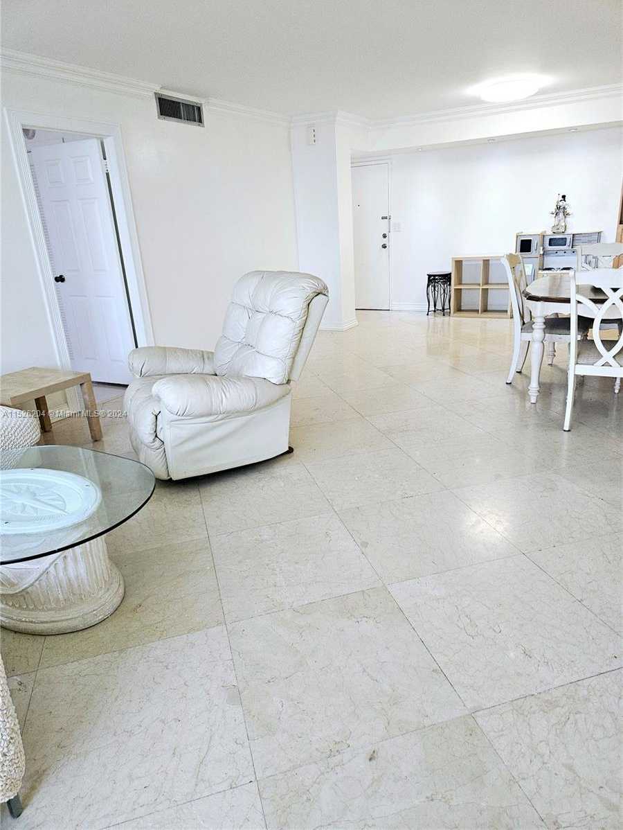 Small Image of 1833 SOUTH OCEAN DR #1403, Hallandale Beach Number 14