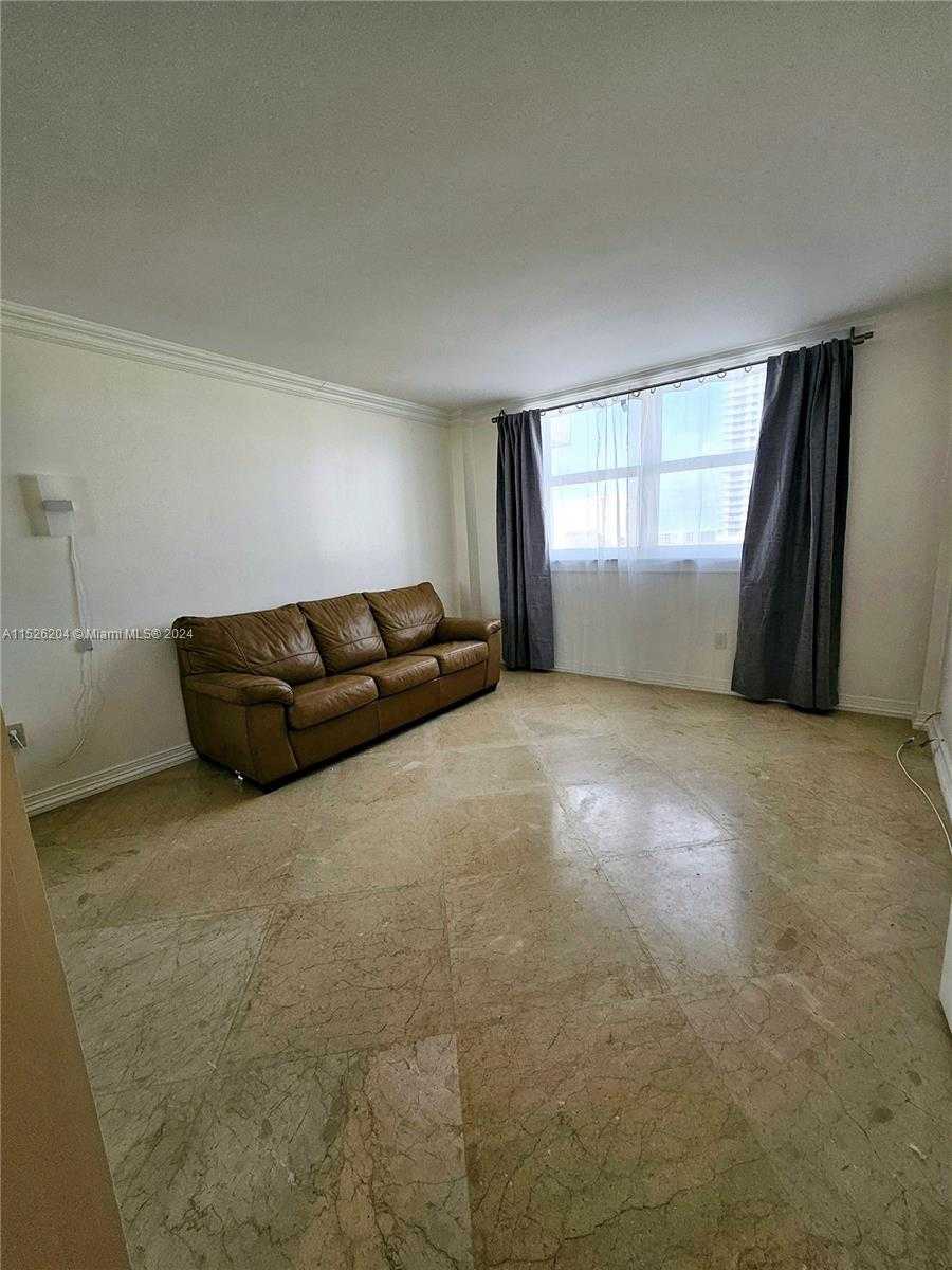 Small Image of 1833 SOUTH OCEAN DR #1403, Hallandale Beach Number 49