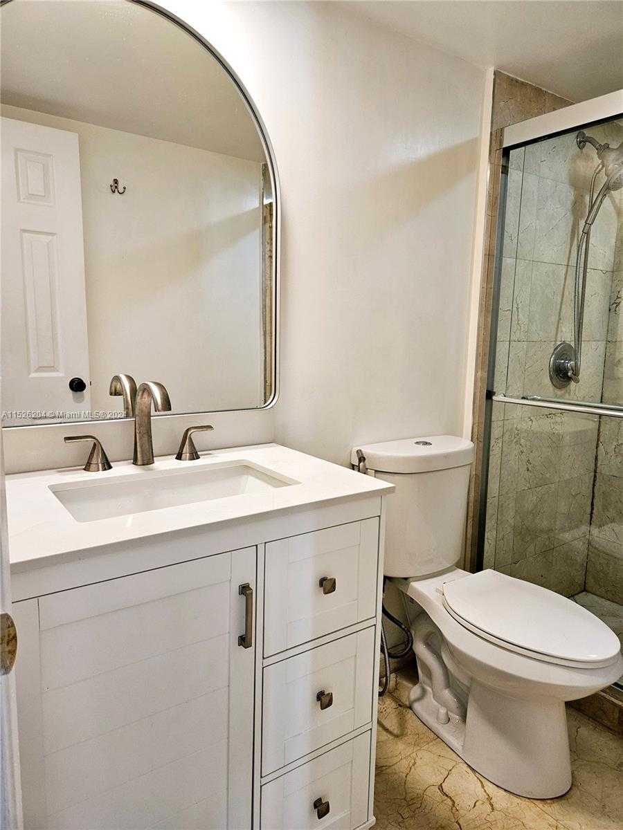 Small Image of 1833 SOUTH OCEAN DR #1403, Hallandale Beach Number 53
