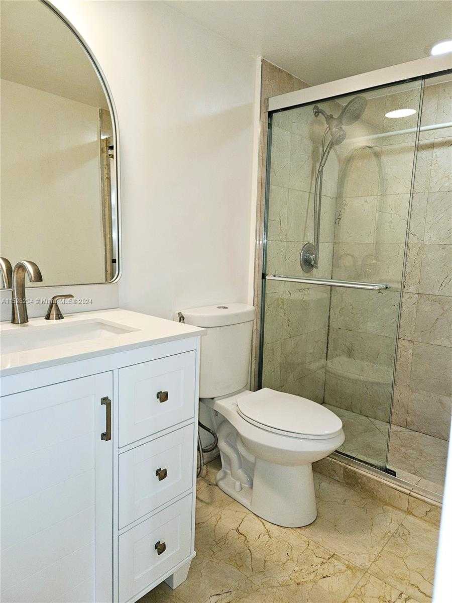 Small Image of 1833 SOUTH OCEAN DR #1403, Hallandale Beach Number 57