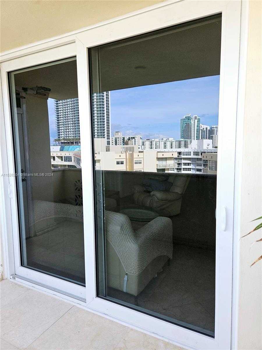 Small Image of 1833 SOUTH OCEAN DR #1403, Hallandale Beach Number 59