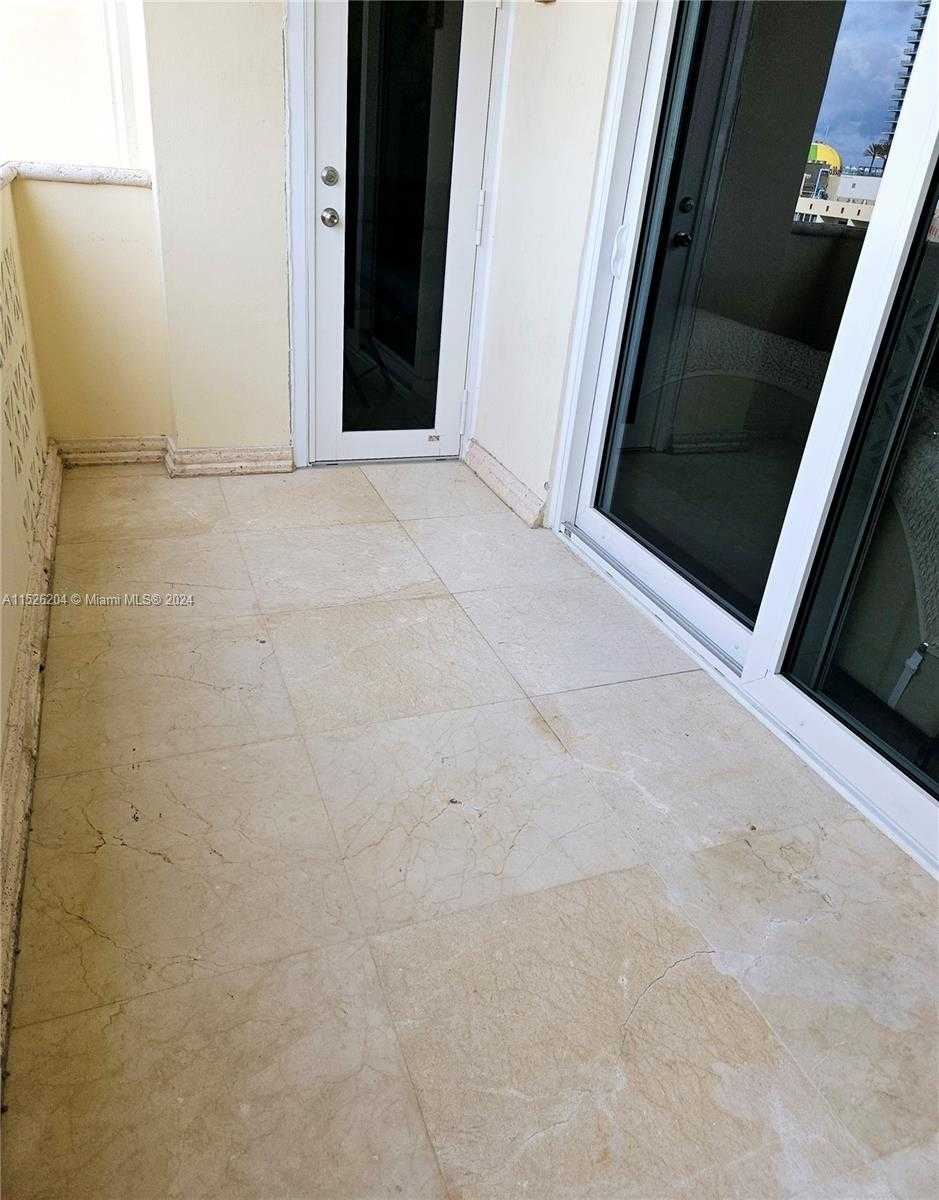 Small Image of 1833 SOUTH OCEAN DR #1403, Hallandale Beach Number 61