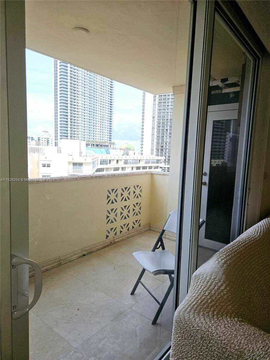 Small Image of 1833 SOUTH OCEAN DR #1403, Hallandale Beach Number 64