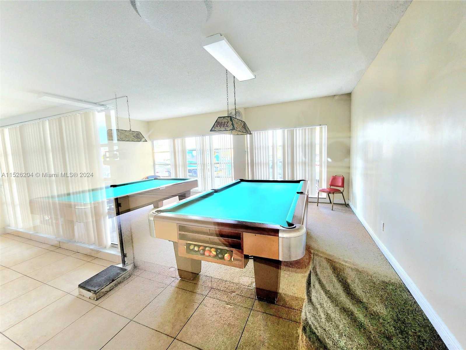 Small Image of 1833 SOUTH OCEAN DR #1403, Hallandale Beach Number 71