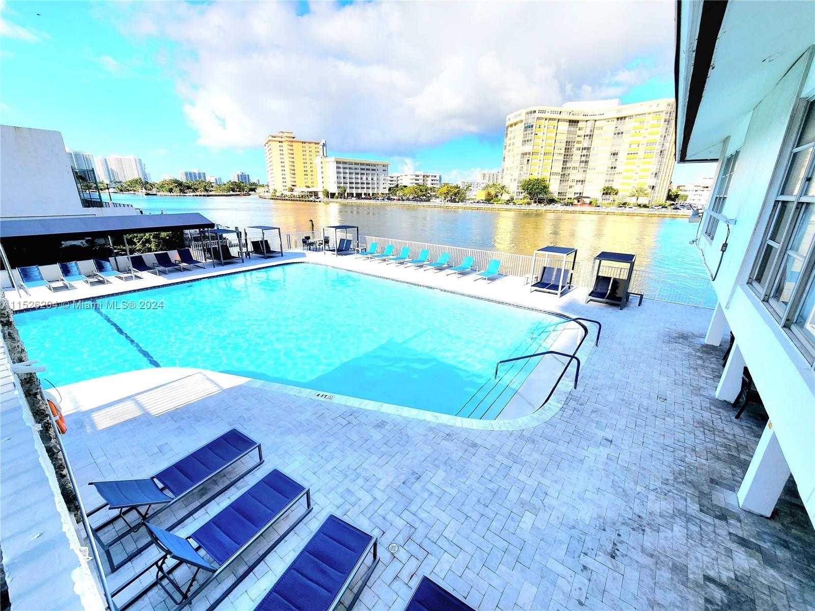 Small Image of 1833 SOUTH OCEAN DR #1403, Hallandale Beach Number 81