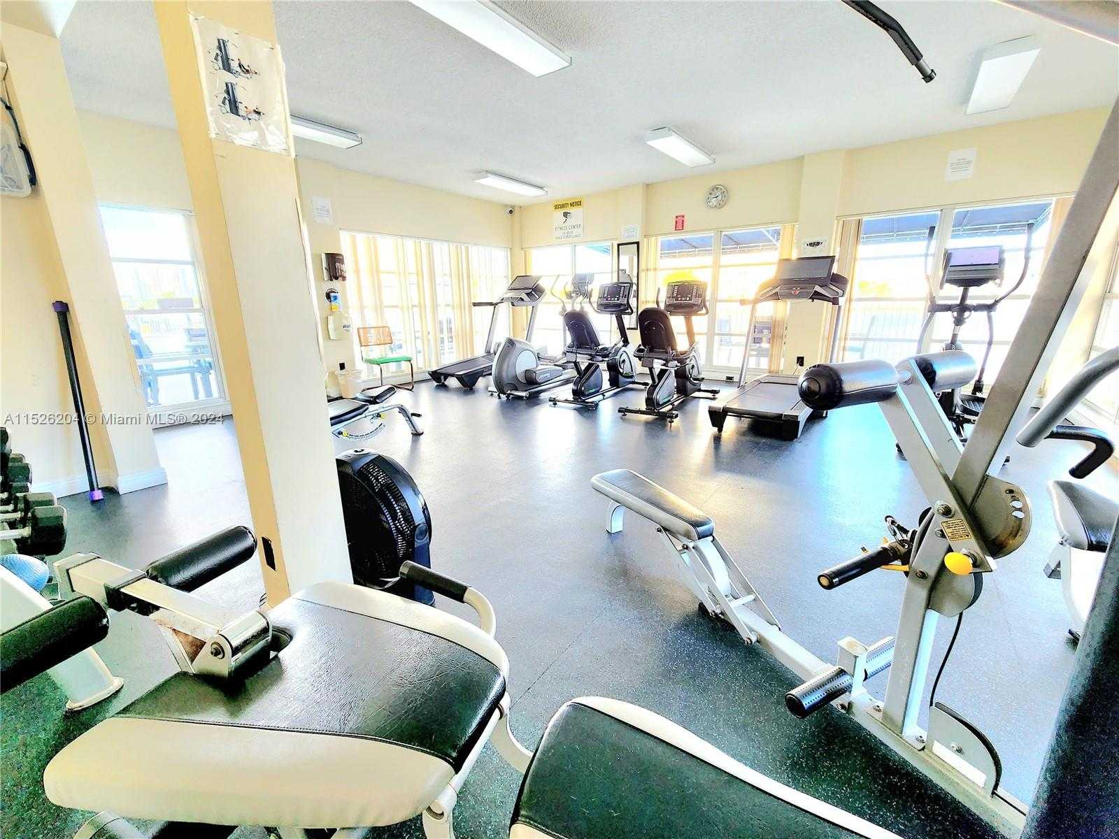 Small Image of 1833 SOUTH OCEAN DR #1403, Hallandale Beach Number 93