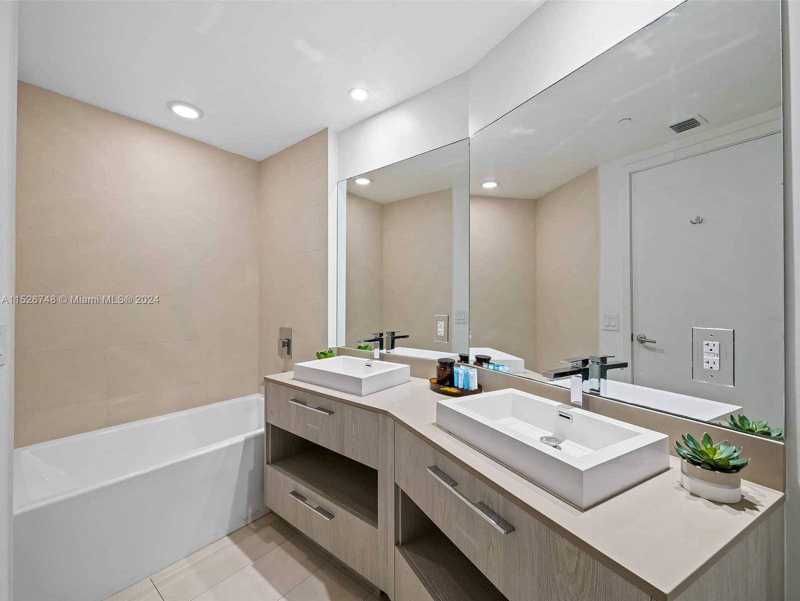 Small Image of 4111 SOUTH OCEAN DR #3202, Hollywood Number 14