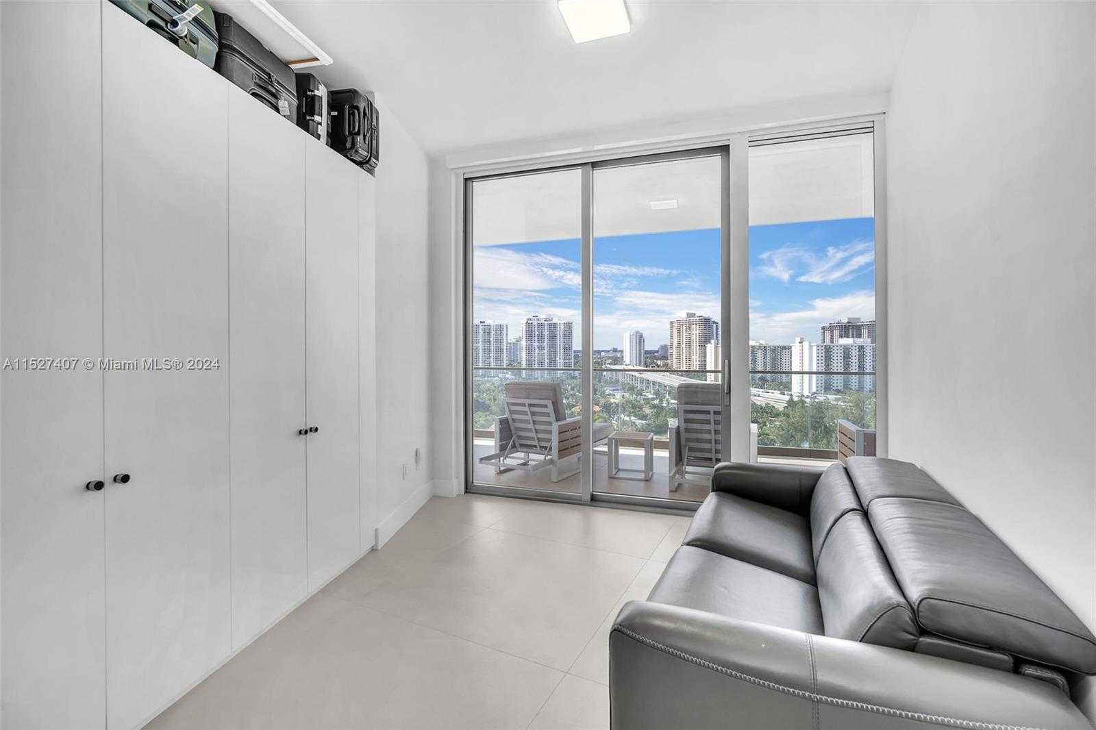 Small Image of 18975 COLLINS AVE #1105, Sunny Isles Beach Number 27