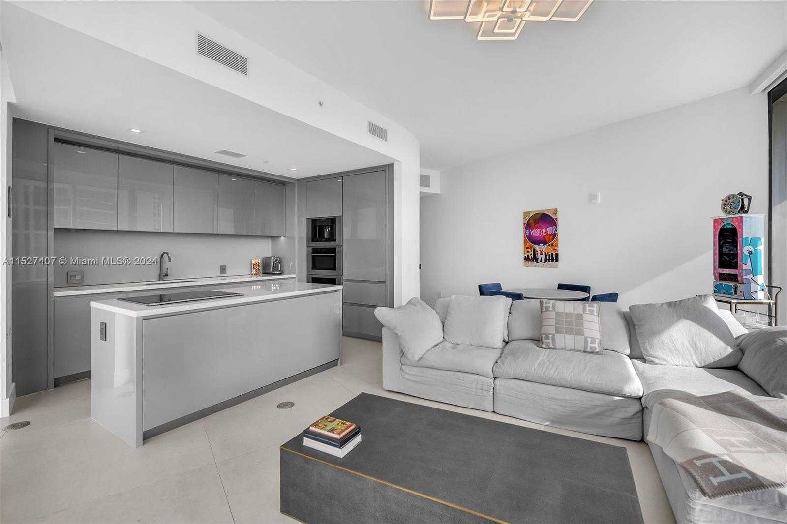 Small Image of 18975 COLLINS AVE #1105, Sunny Isles Beach Number 31