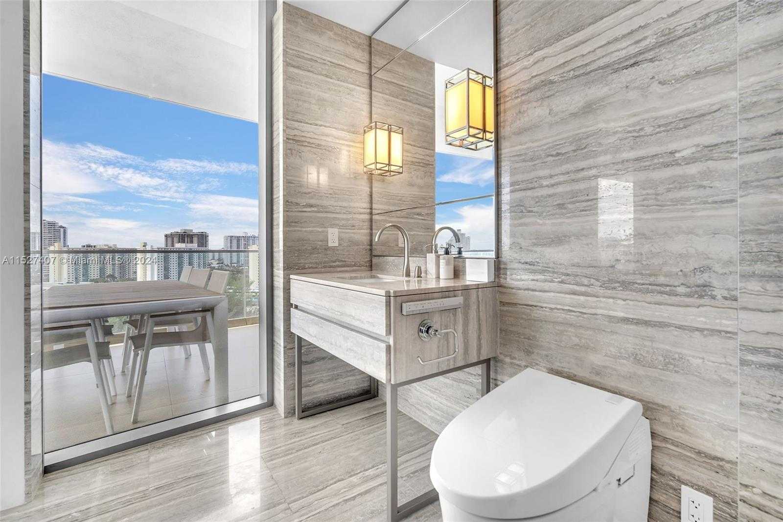 Small Image of 18975 COLLINS AVE #1105, Sunny Isles Beach Number 4