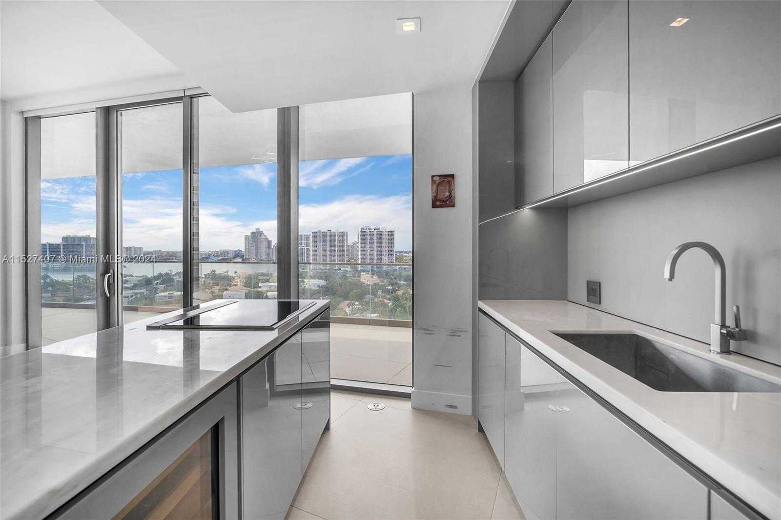 Small Image of 18975 COLLINS AVE #1105, Sunny Isles Beach Number 5