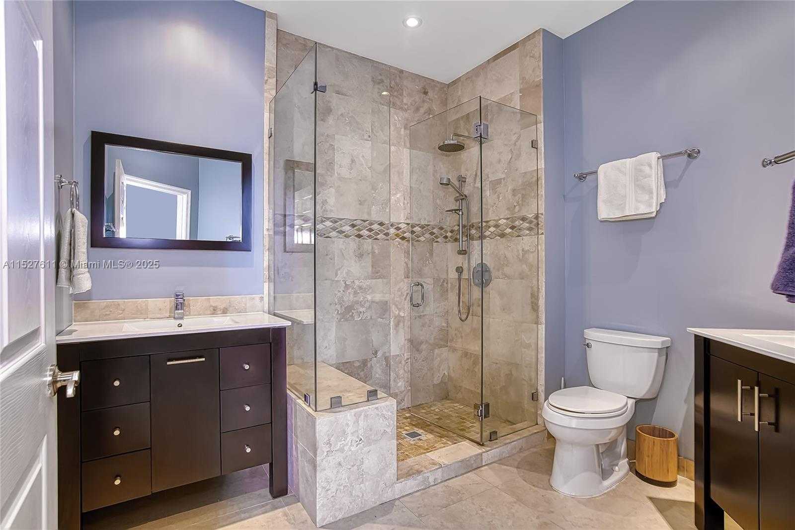 Small Image of 20185 EAST COUNTRY CLUB DR #202/203, Aventura Number 20