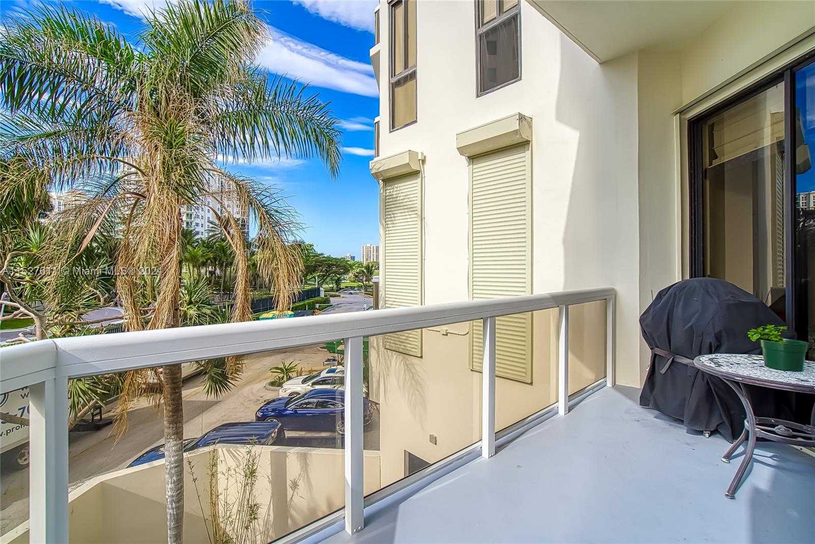 Small Image of 20185 EAST COUNTRY CLUB DR #202/203, Aventura Number 45