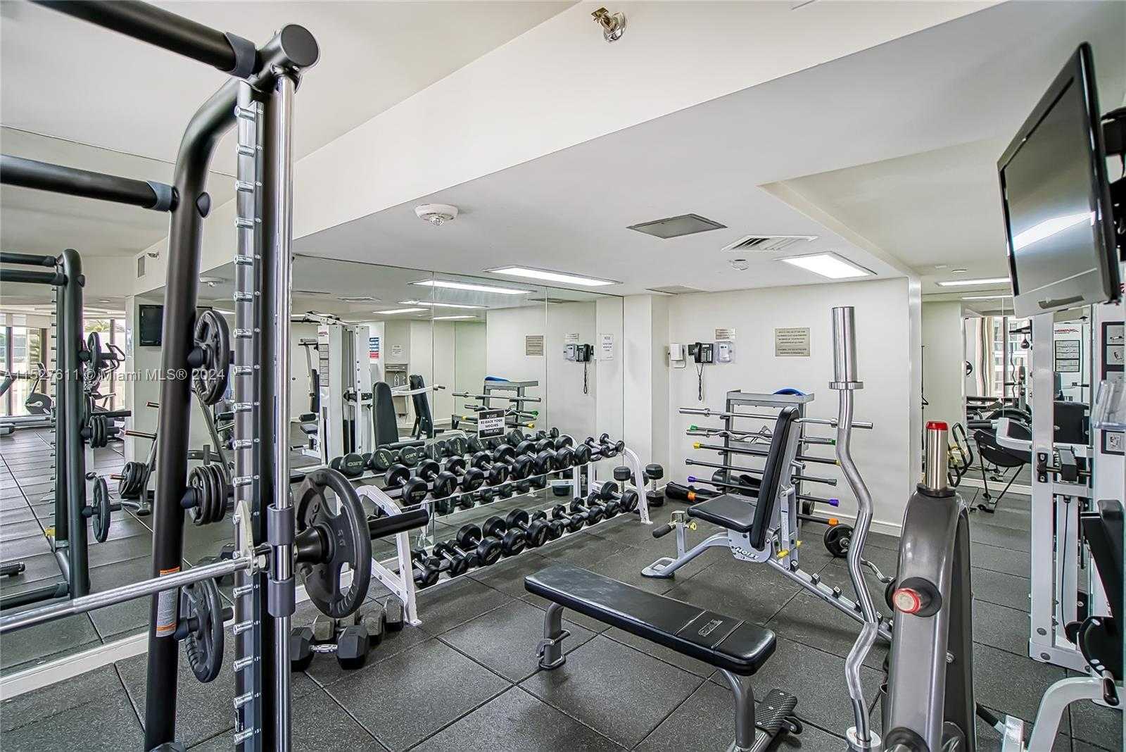 Small Image of 20185 EAST COUNTRY CLUB DR #202/203, Aventura Number 51