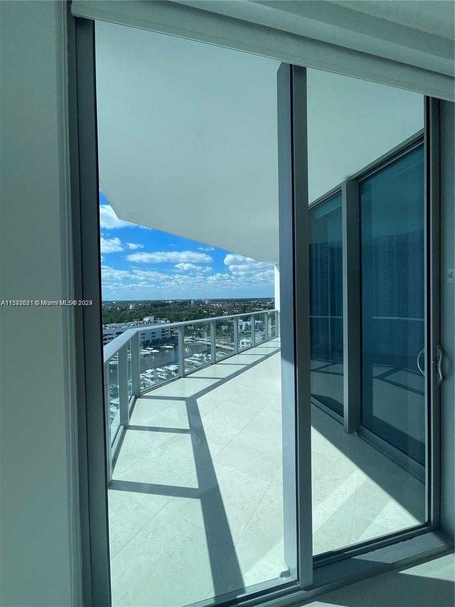 Small Image of 17301 #1205, North Miami Beach Number 25
