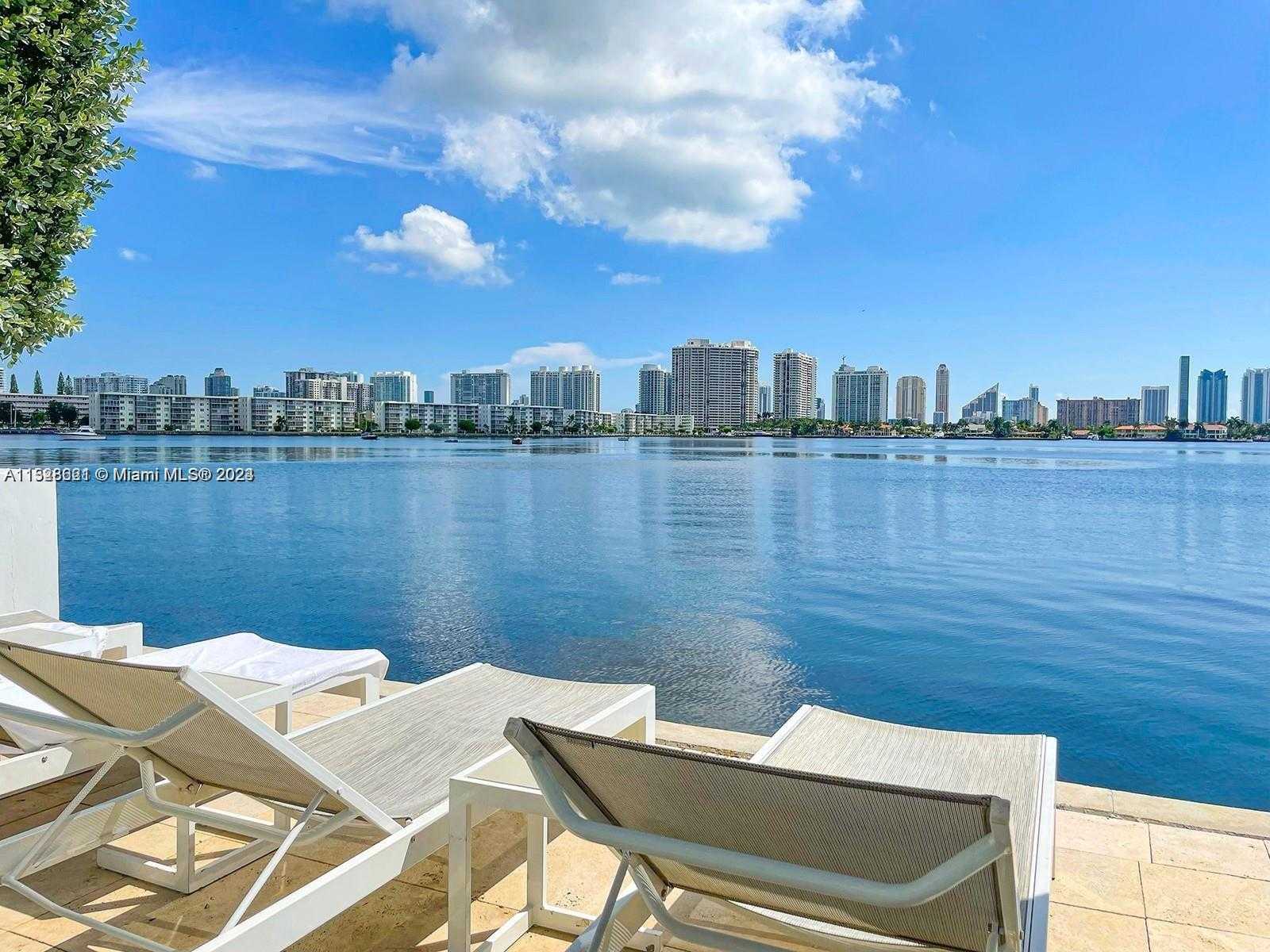 Small Image of 17301 #1205, North Miami Beach Number 39