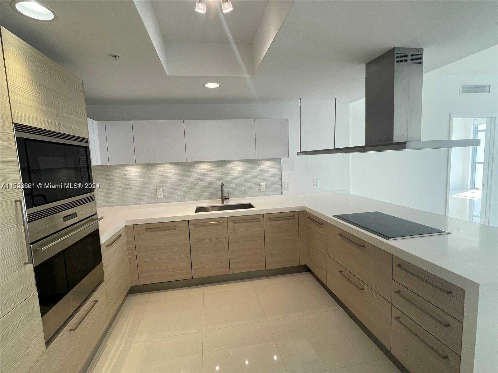 Small Image of 17301 #1205, North Miami Beach Number 8