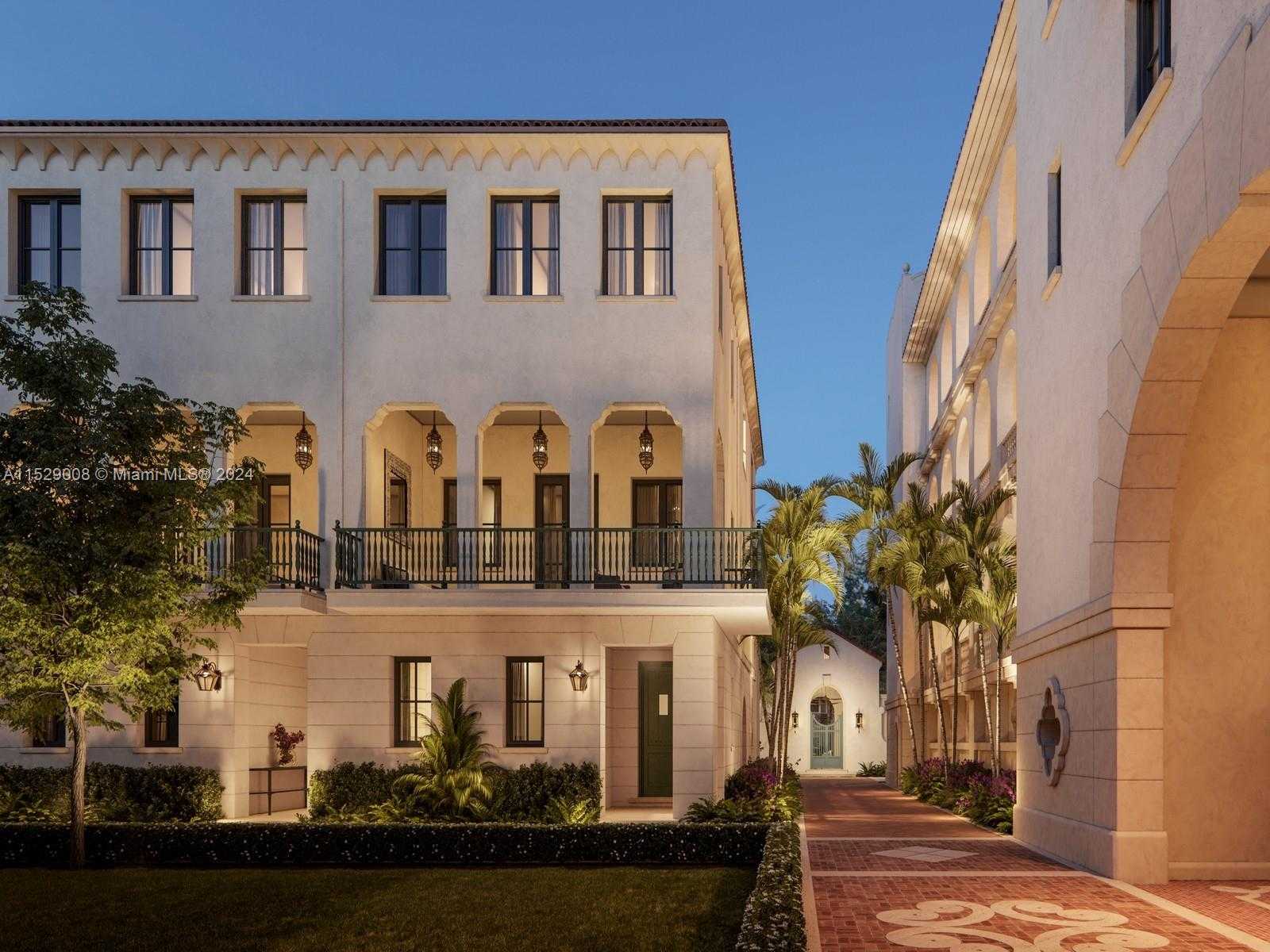 Small Image of 504 MALAGA AVE #T8, Coral Gables Number 6
