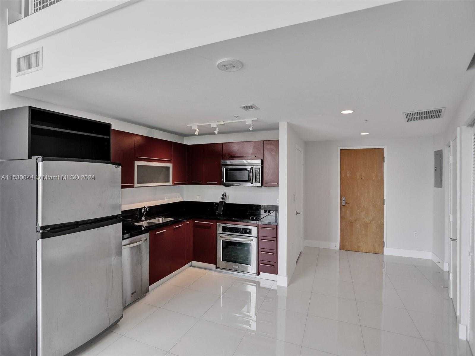 Small Image of 244 BISCAYNE BLVD #439, Miami Number 14