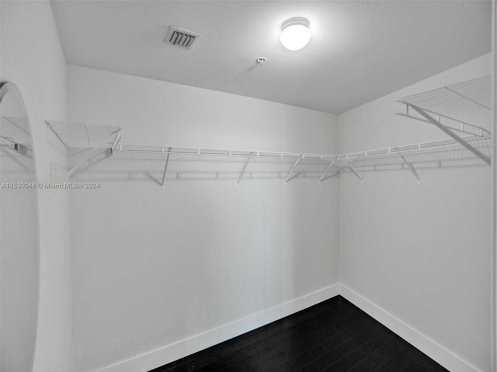 Small Image of 244 BISCAYNE BLVD #439, Miami Number 15