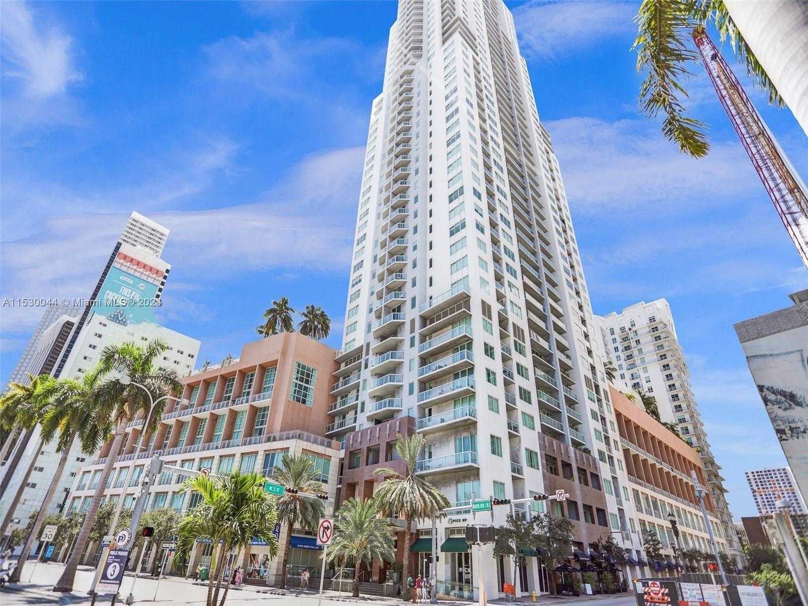 Small Image of 244 BISCAYNE BLVD #439, Miami Number 23