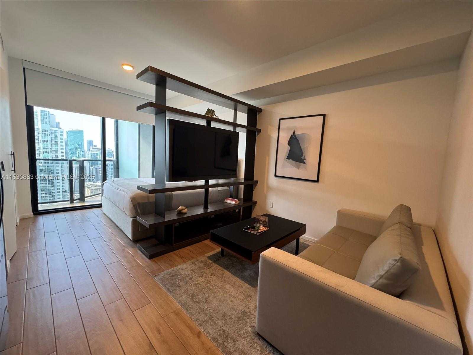 Small Image of 398 NORTH EAST 5TH ST #3813, Miami Number 5