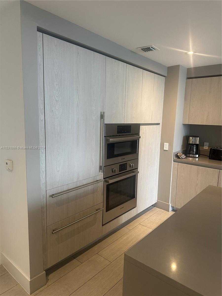 Small Image of 4010 SOUTH OCEAN DR #R707, Hollywood Number 29