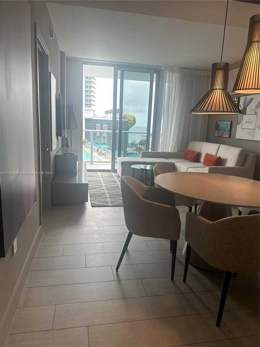 Small Image of 4010 SOUTH OCEAN DR #R707, Hollywood Number 32