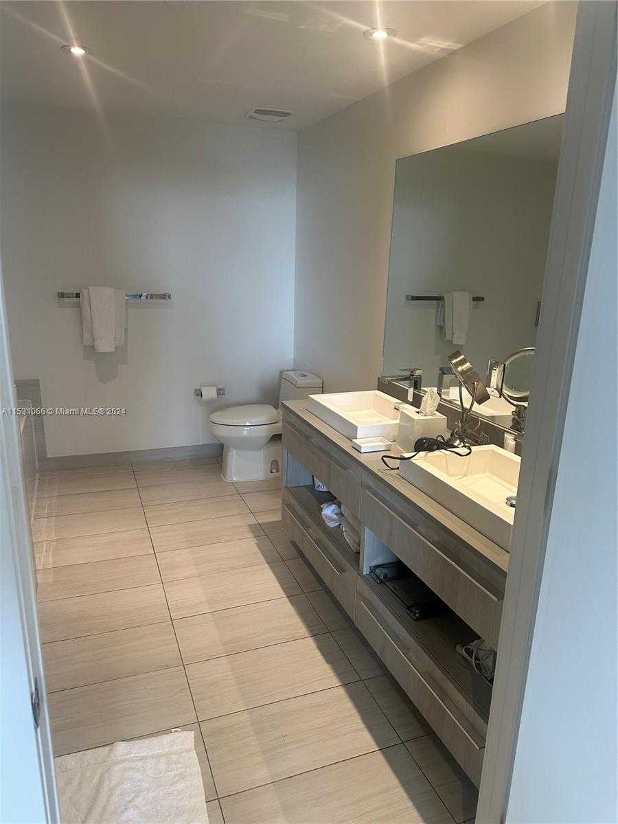 Small Image of 4010 SOUTH OCEAN DR #R707, Hollywood Number 35