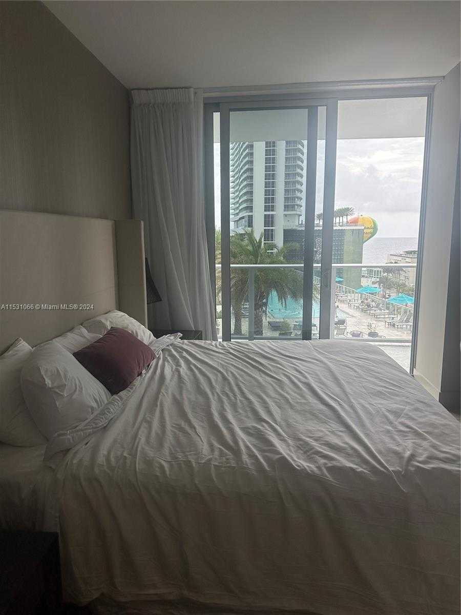Small Image of 4010 SOUTH OCEAN DR #R707, Hollywood Number 38