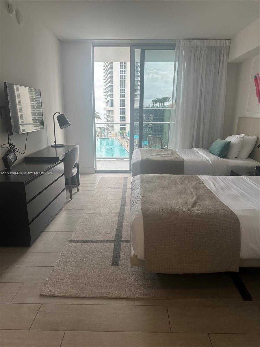 Small Image of 4010 SOUTH OCEAN DR #R707, Hollywood Number 46