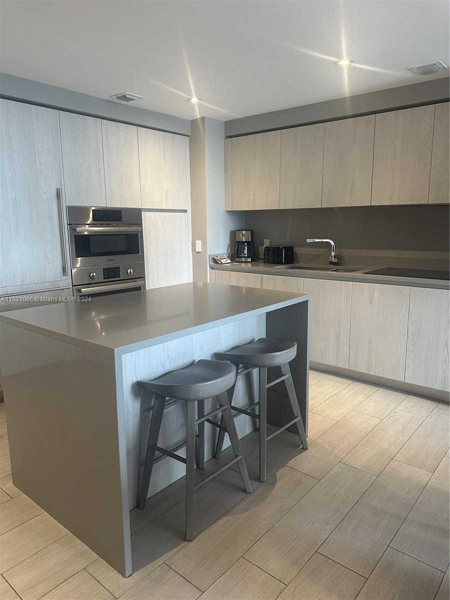 Small Image of 4010 SOUTH OCEAN DR #R707, Hollywood Number 48