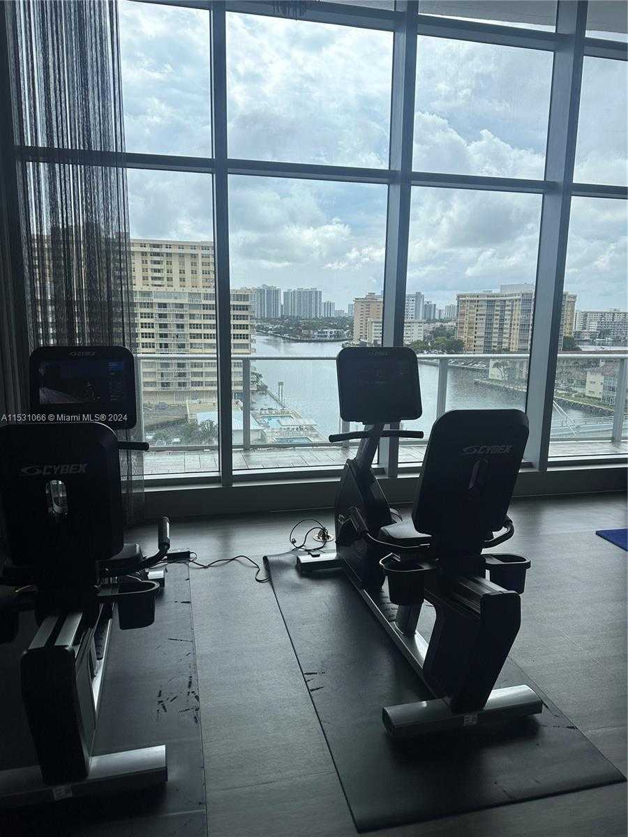Small Image of 4010 SOUTH OCEAN DR #R707, Hollywood Number 69