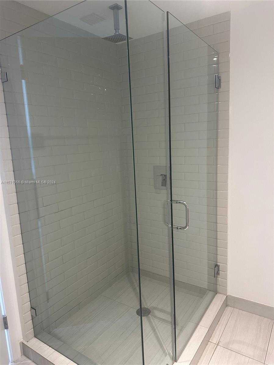 Small Image of 4010 SOUTH OCEAN DR #R707, Hollywood Number 9