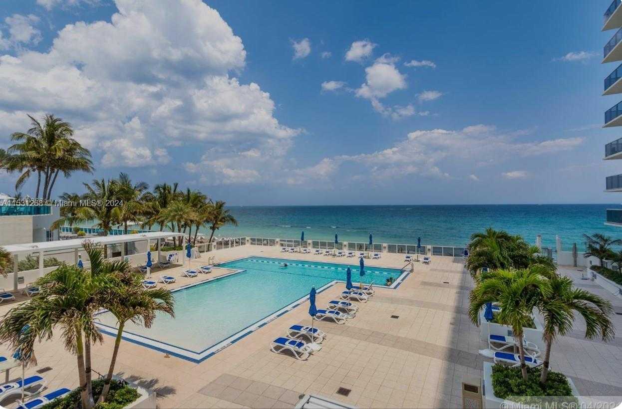 Small Image of 2751 SOUTH OCEAN DR #N7PH, Hollywood Number 2