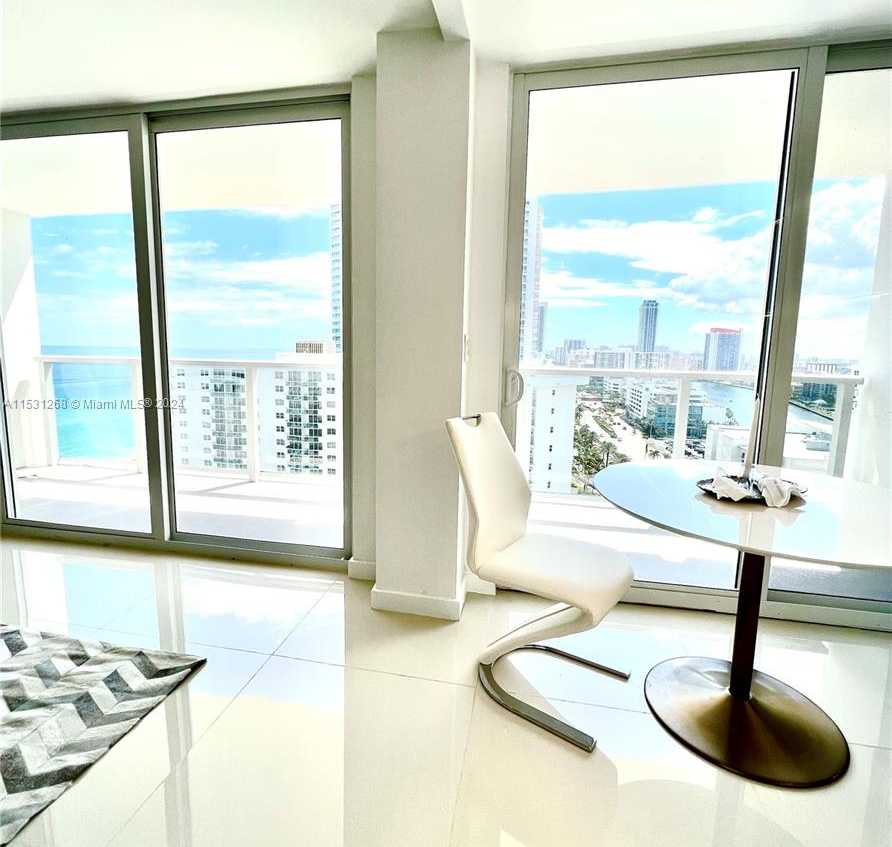 Small Image of 2751 SOUTH OCEAN DR #N7PH, Hollywood Number 45