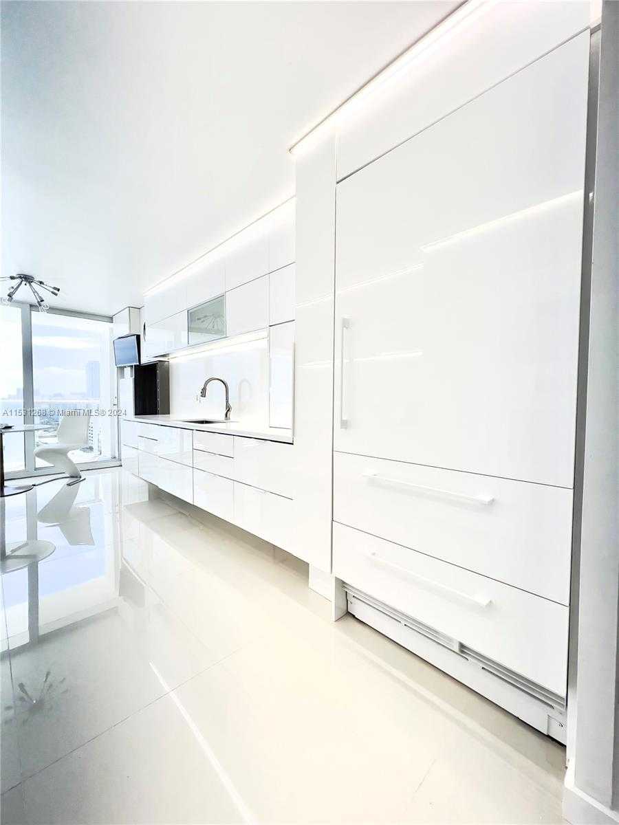 Small Image of 2751 SOUTH OCEAN DR #N7PH, Hollywood Number 47