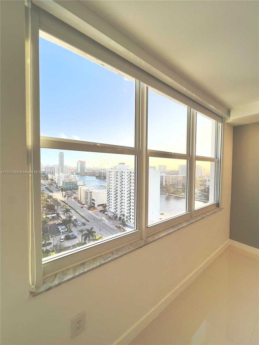 Small Image of 2751 SOUTH OCEAN DR #N7PH, Hollywood Number 53