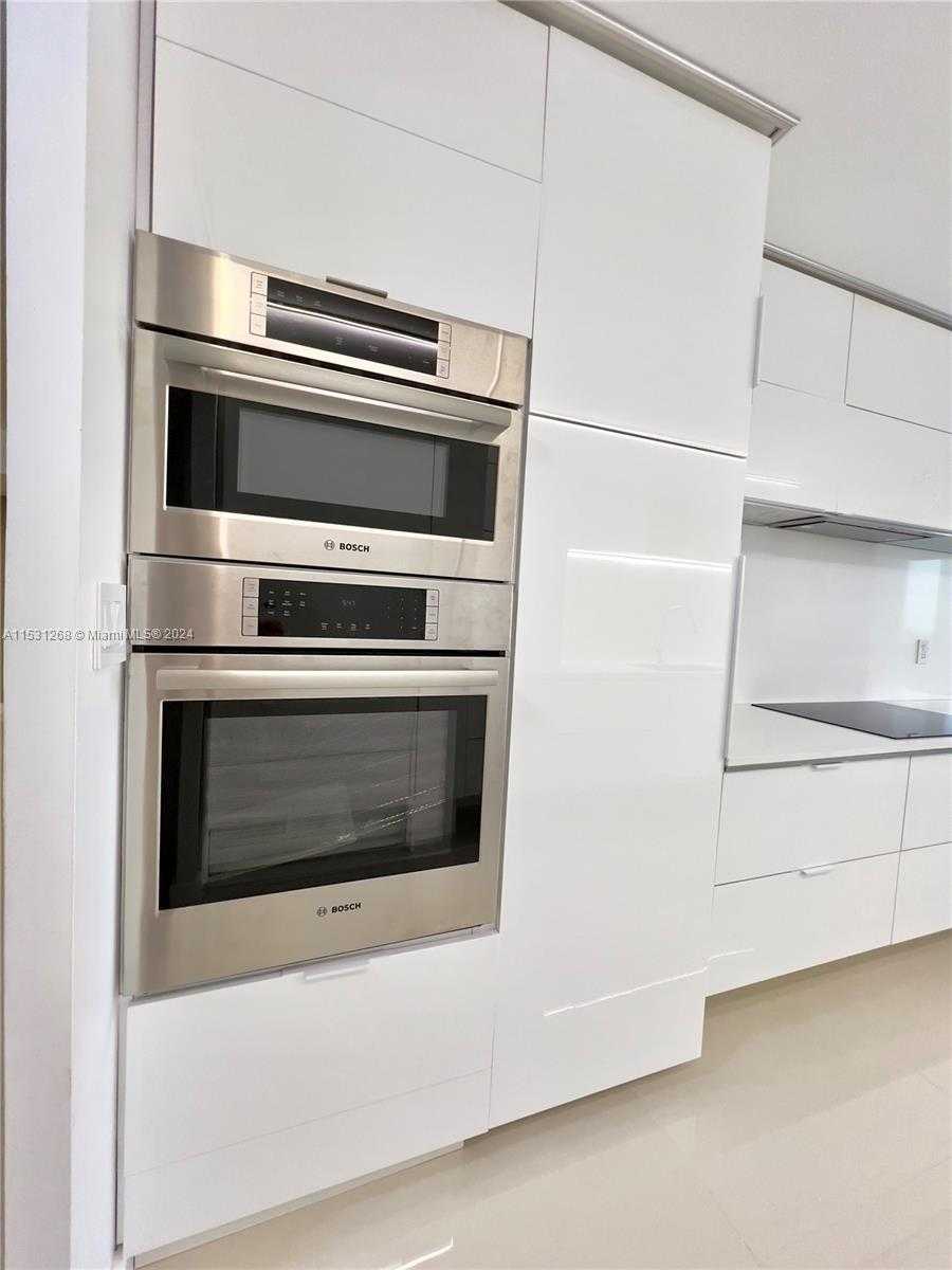 Small Image of 2751 SOUTH OCEAN DR #N7PH, Hollywood Number 56
