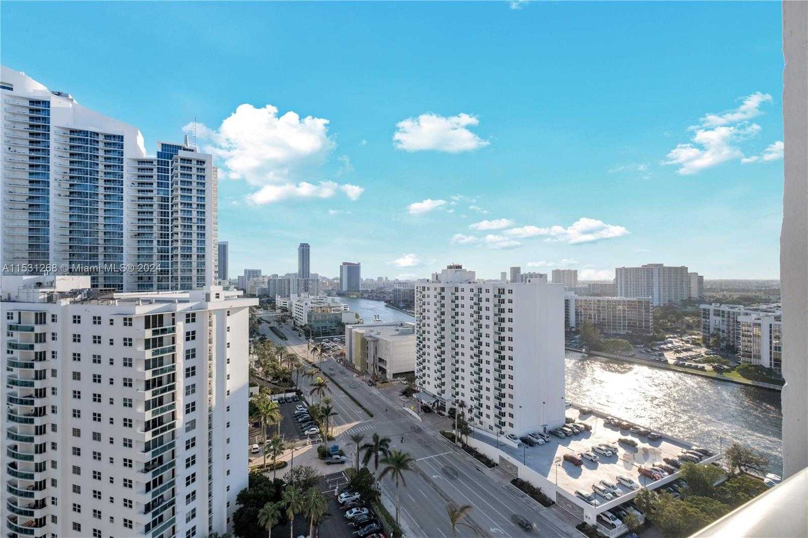 Small Image of 2751 SOUTH OCEAN DR #N7PH, Hollywood Number 71