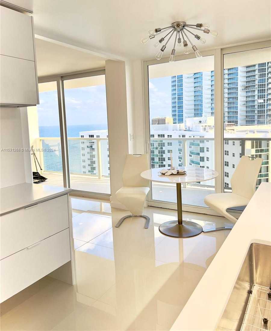 Small Image of 2751 SOUTH OCEAN DR #N7PH, Hollywood Number 73