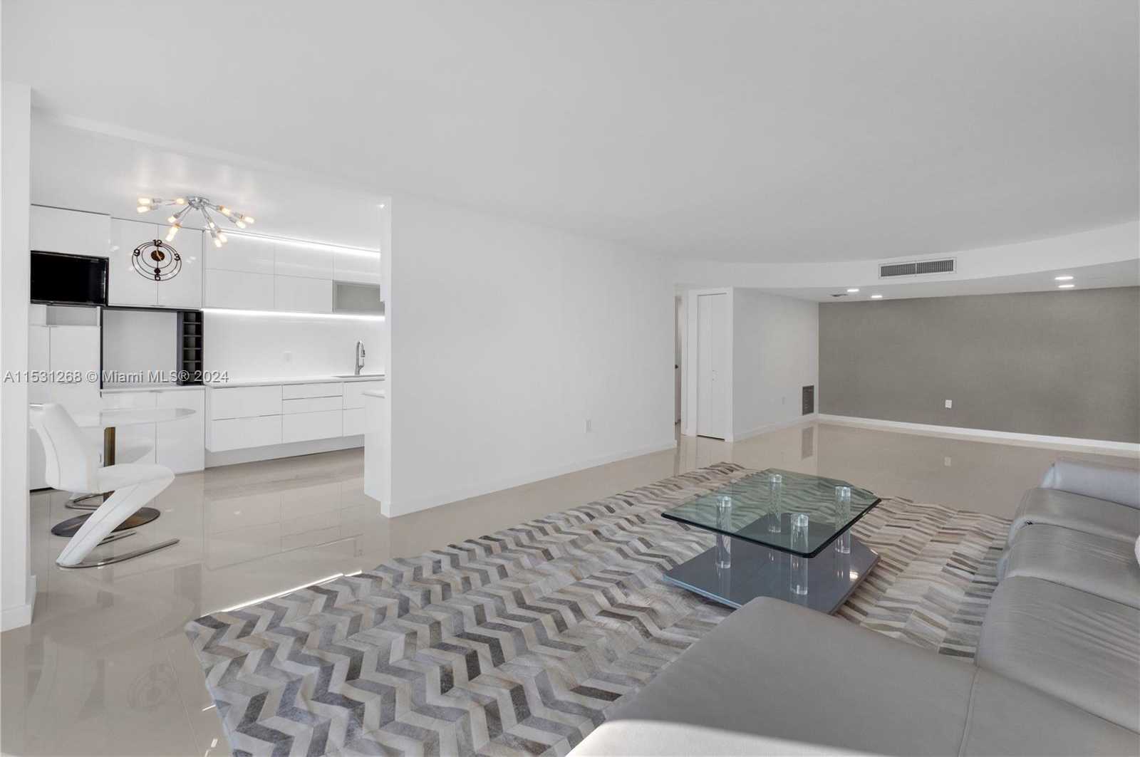 Small Image of 2751 SOUTH OCEAN DR #N7PH, Hollywood Number 8