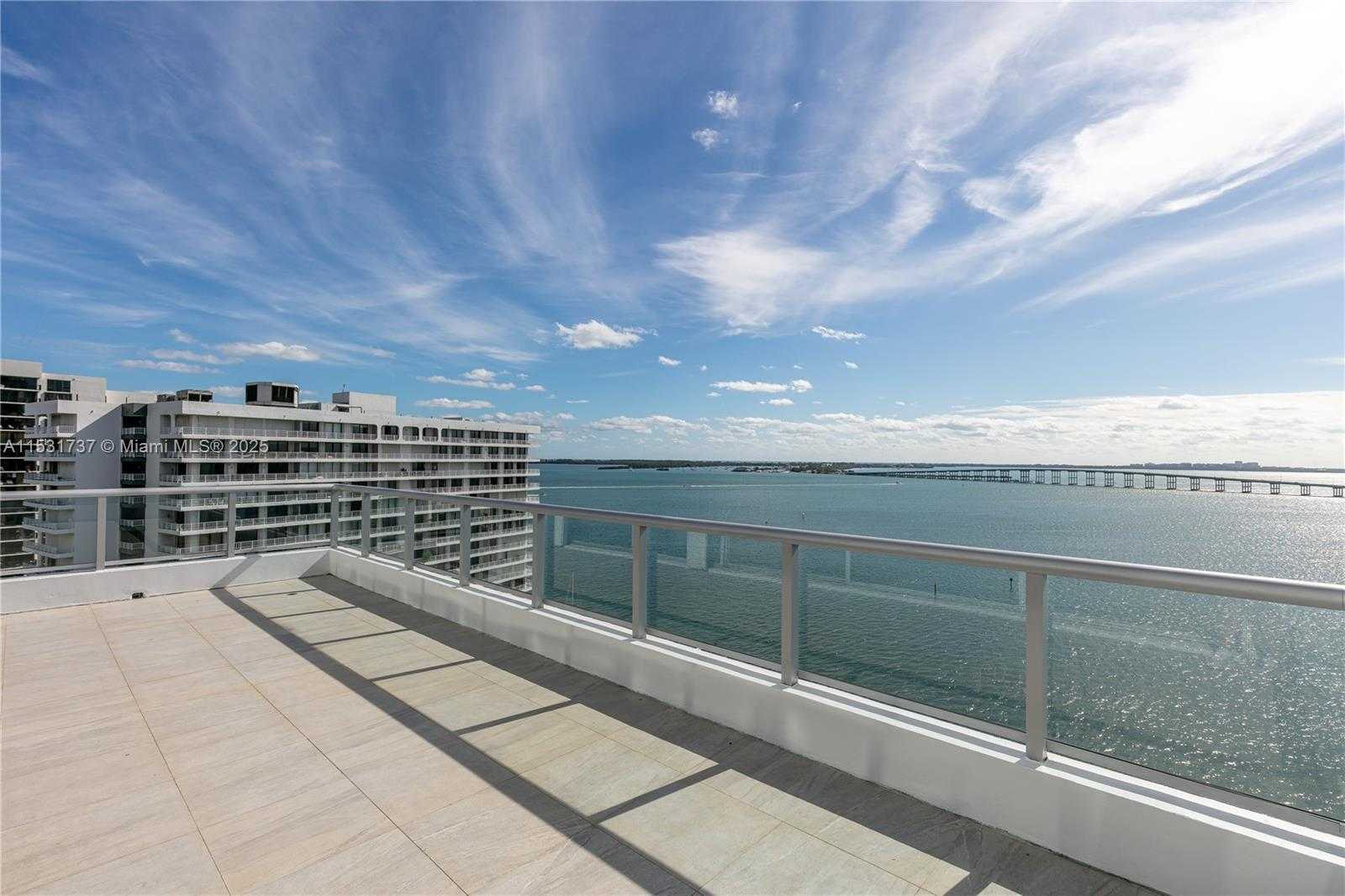 Small Image of 1541 BRICKELL AVE #C1507, Miami Number 3